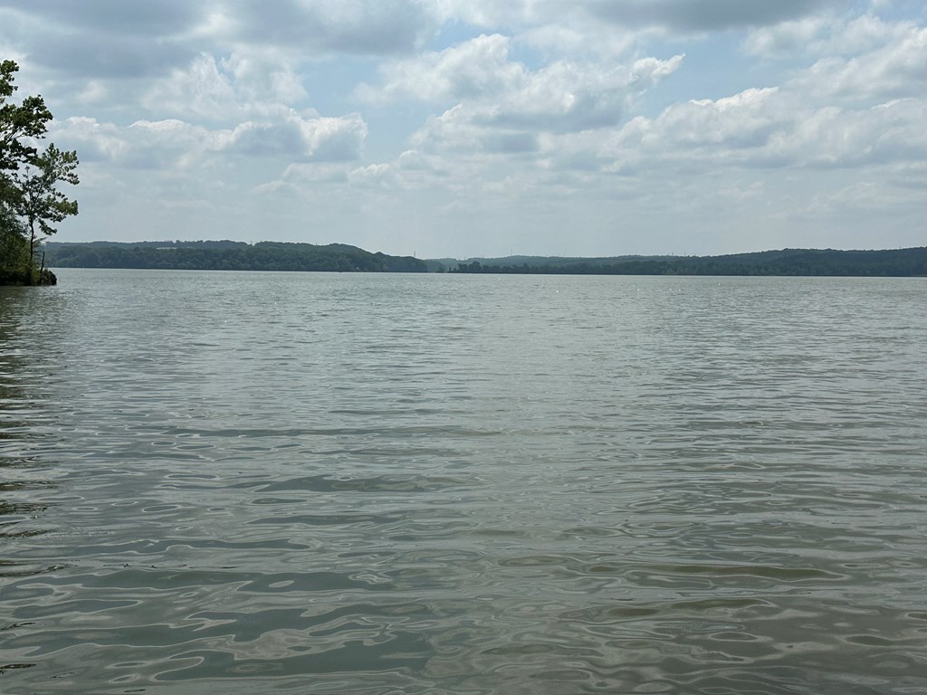 Lakeview from Boat Ramp 