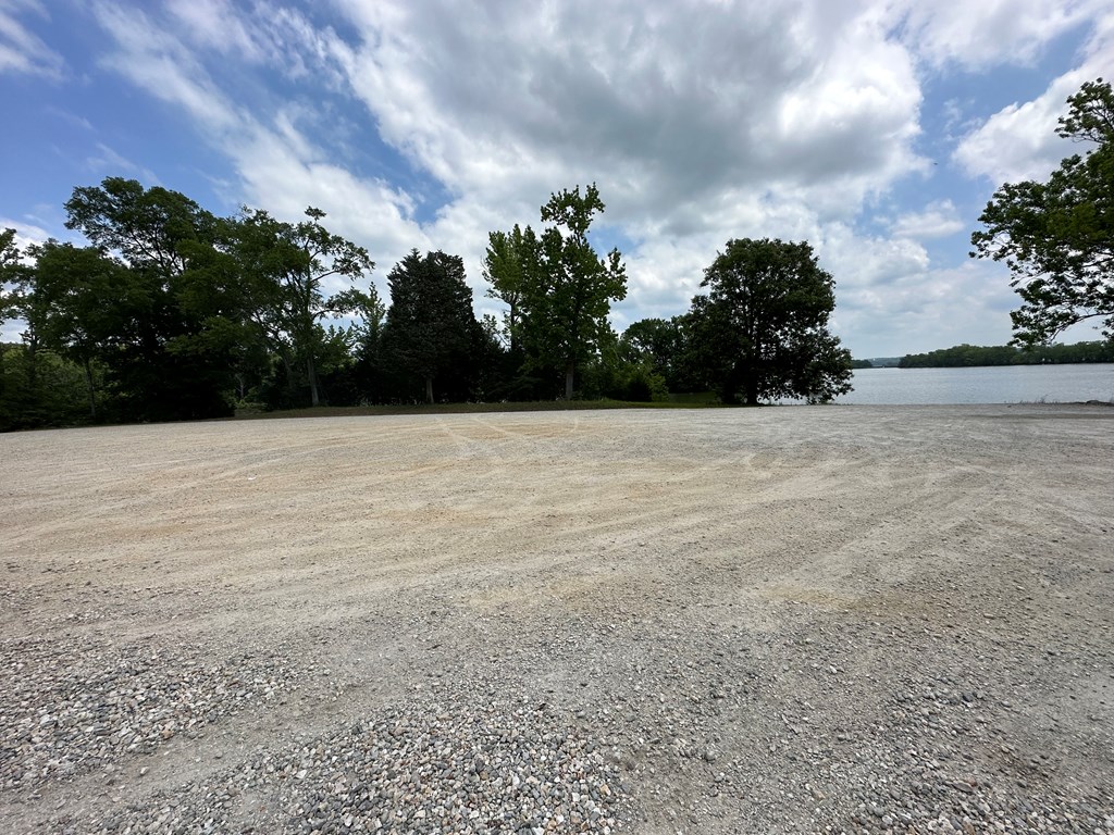 Boat Ramp 1.2 miles for property